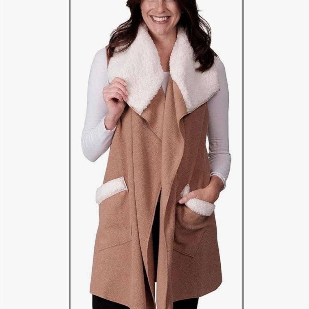 Le Moda Tan and White Sherpa Trimmed Fleece Vest